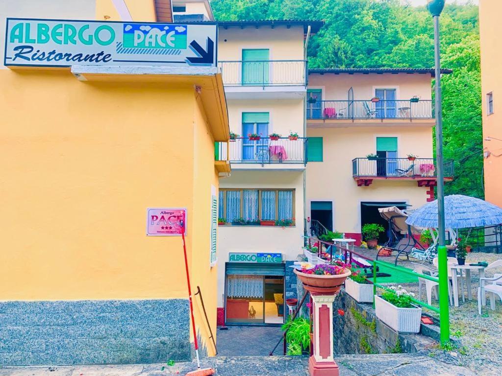 Albergo Ristorante Pace Bognanco Exterior foto